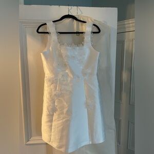 Elliatt Elder Ivory dress, gorgeous flower details, NWT